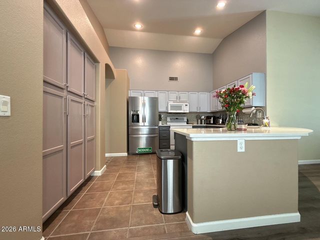 5368 W TARO Lane, Glendale, AZ 85308