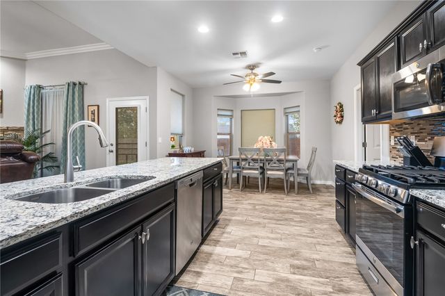 2251 Wildflower Street, Kingman, AZ 86401