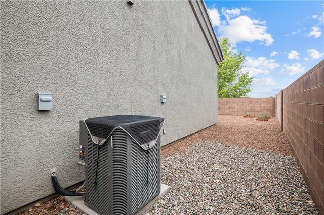 2251 Wildflower Street, Kingman, AZ 86401