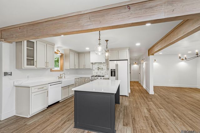 17739 Greenwell Springs Rd, Greenwell Springs, LA 70739