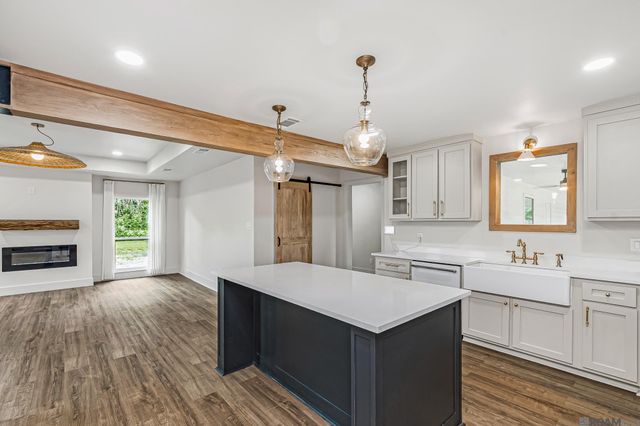 17739 Greenwell Springs Rd, Greenwell Springs, LA 70739
