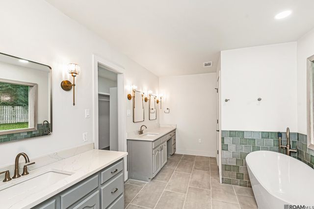 17739 Greenwell Springs Rd, Greenwell Springs, LA 70739