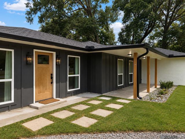 17739 Greenwell Springs Rd, Greenwell Springs, LA 70739