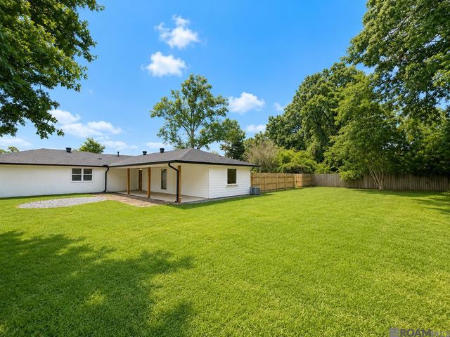 17739 Greenwell Springs Rd, Greenwell Springs, LA 70739