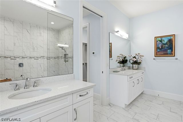 14386 Laguna Springs LN, Naples, FL 34114