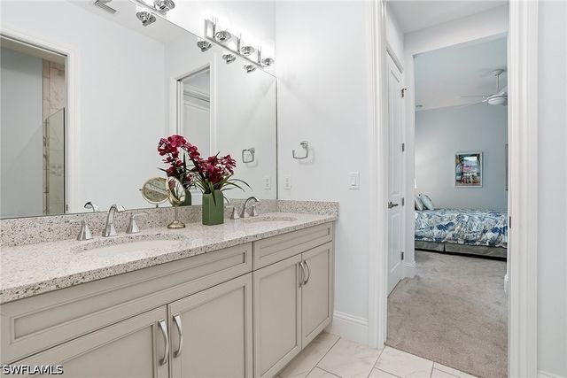 14386 Laguna Springs LN, Naples, FL 34114