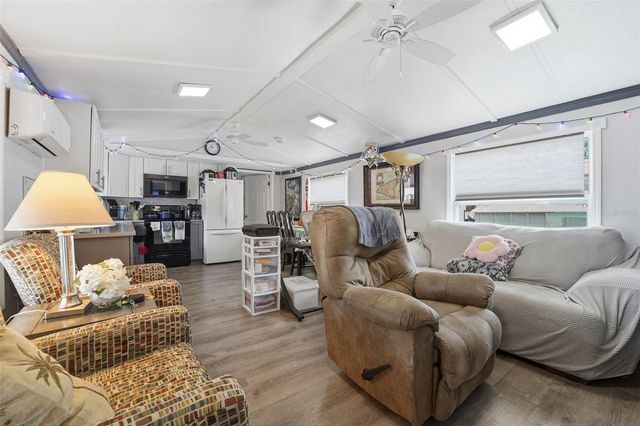 4189 78TH ST N, LOT 27, St Petersburg, FL 33709