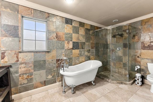 114 Elmwood Street, Huntsville, TX 77320