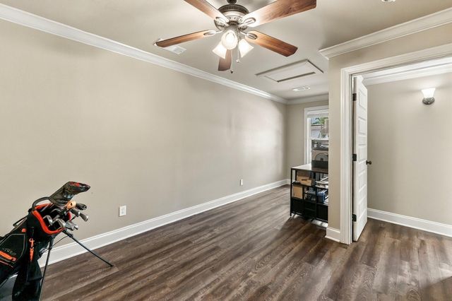 114 Elmwood Street, Huntsville, TX 77320
