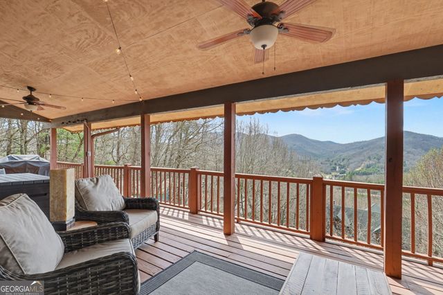 226 Moon Ridge Drive, Dillard, GA 30537