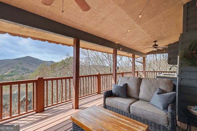 226 Moon Ridge Drive, Dillard, GA 30537