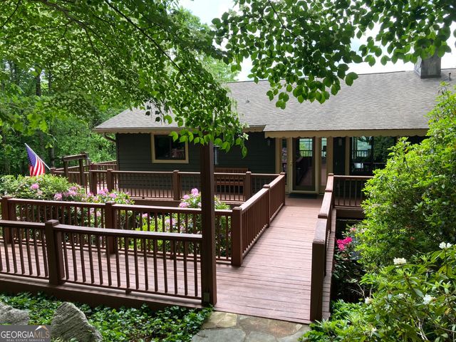 226 Moon Ridge Drive, Dillard, GA 30537