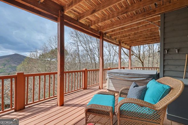 226 Moon Ridge Drive, Dillard, GA 30537