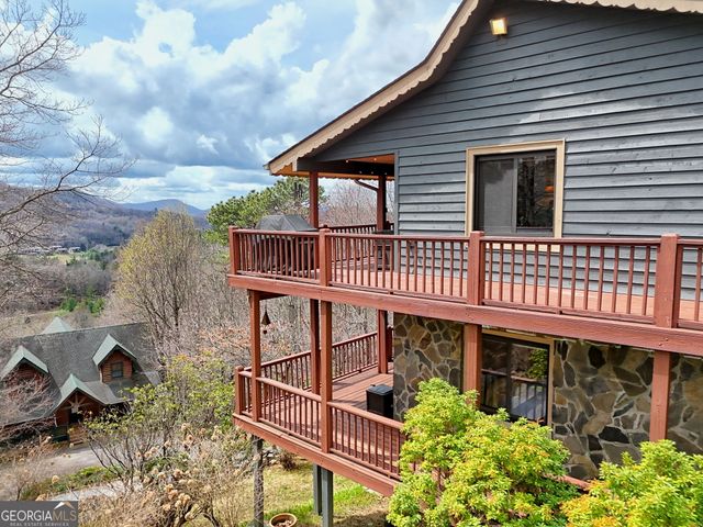 226 Moon Ridge Drive, Dillard, GA 30537