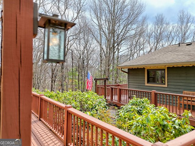 226 Moon Ridge Drive, Dillard, GA 30537