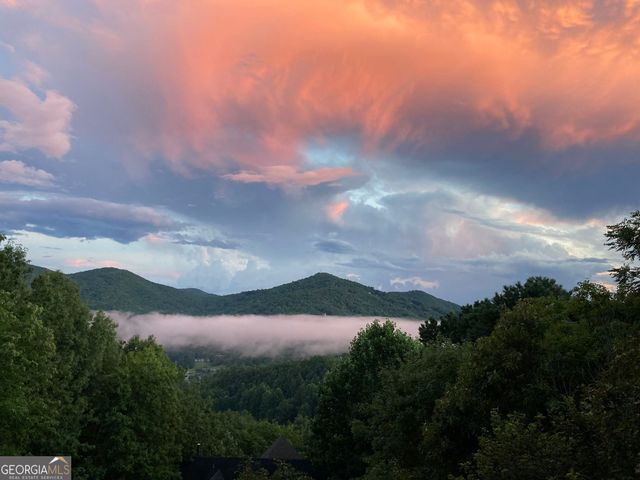 226 Moon Ridge Drive, Dillard, GA 30537