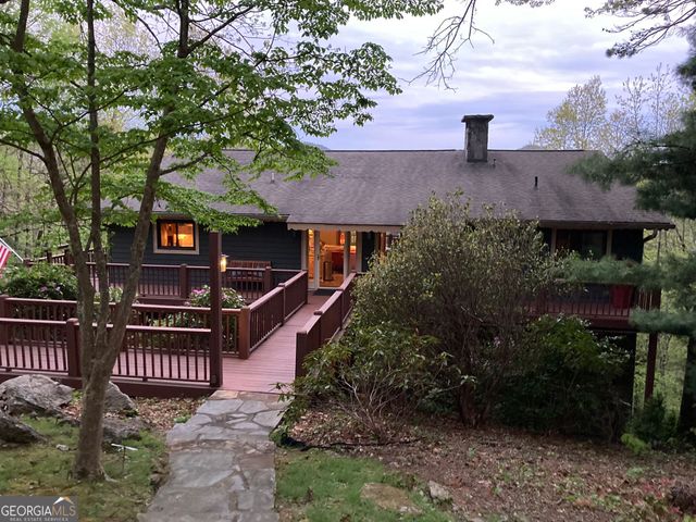 226 Moon Ridge Drive, Dillard, GA 30537