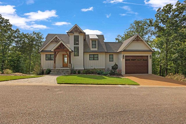 15 DAYLIGHT CV, Savannah, TN 38372