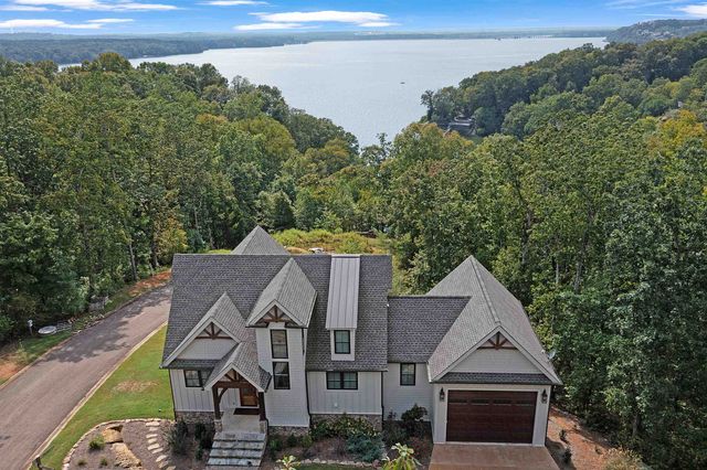 15 DAYLIGHT CV, Savannah, TN 38372