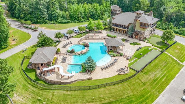 15 DAYLIGHT CV, Savannah, TN 38372