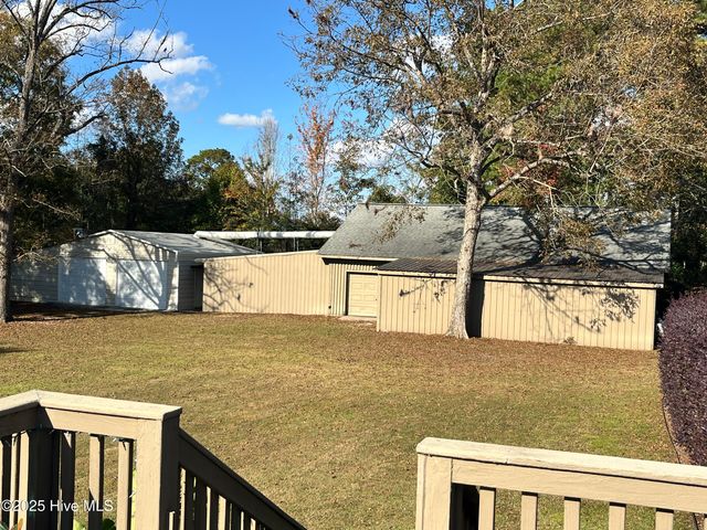 842 Love Mill Road, Whiteville, NC 28472