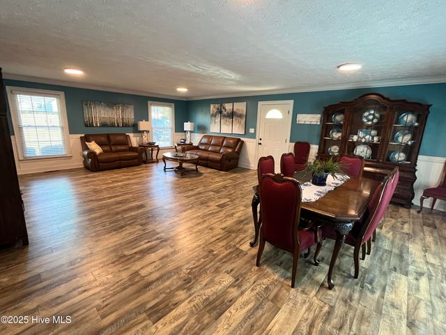 842 Love Mill Road, Whiteville, NC 28472