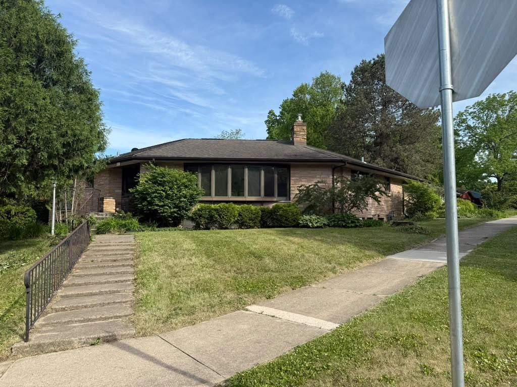 4037 Tokay Boulevard, Madison, WI 53711