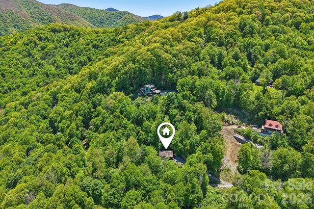 152 Trails End Lane, Maggie Valley, NC 28751