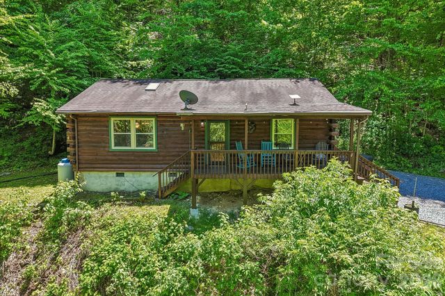 152 Trails End Lane, Maggie Valley, NC 28751