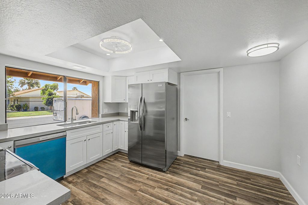 Image 8 of property listing at 288 LEISURE WORLD -- 288, Mesa, AZ 85206