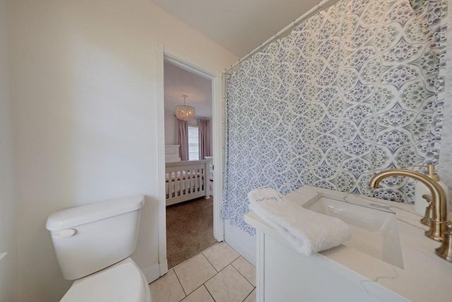 240 E Valley Drive, Marietta, GA 30068