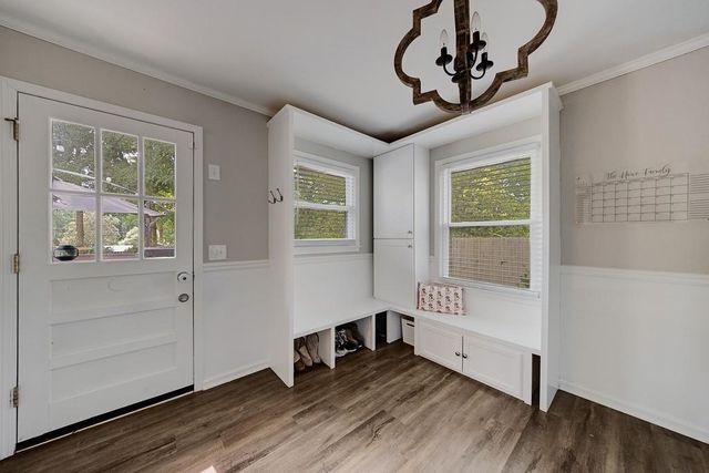 240 E Valley Drive, Marietta, GA 30068