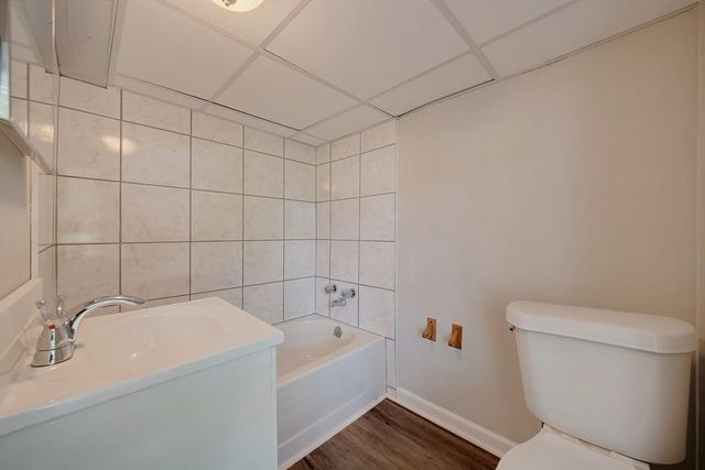 240 E Valley Drive, Marietta, GA 30068