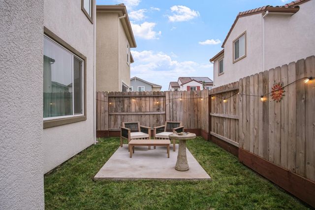 3926 Dedication Dr, Turlock, CA 95382