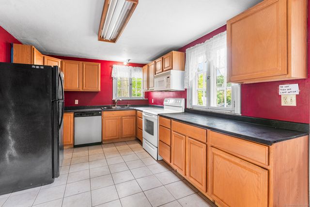 289 Church Street, Windham, CT 06226