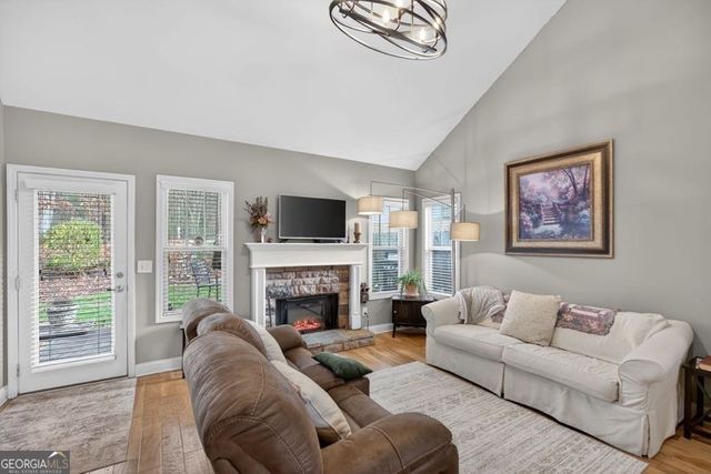 121 Deer Park Drive, Carrollton, GA 30116