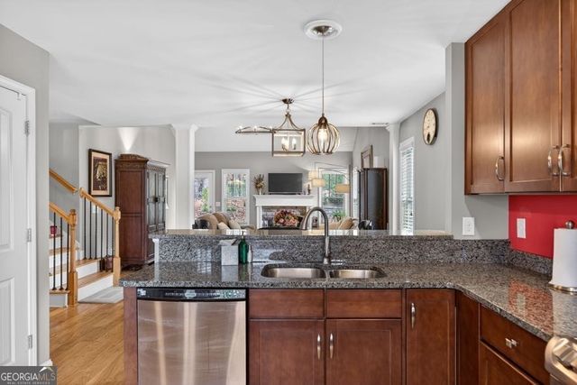 121 Deer Park Drive, Carrollton, GA 30116