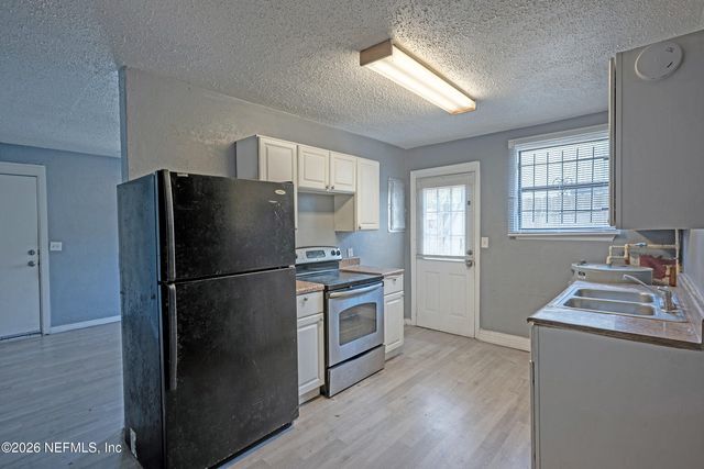 4114 MONCRIEF Road, Jacksonville, FL 32209