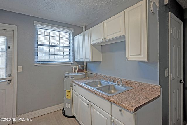 4114 MONCRIEF Road, Jacksonville, FL 32209