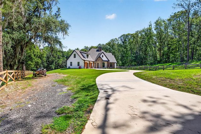 17265 MEADOW BLUFF VIEW, Dade City, FL 33523