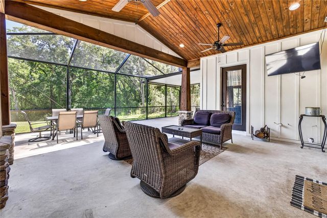 17265 MEADOW BLUFF VIEW, Dade City, FL 33523
