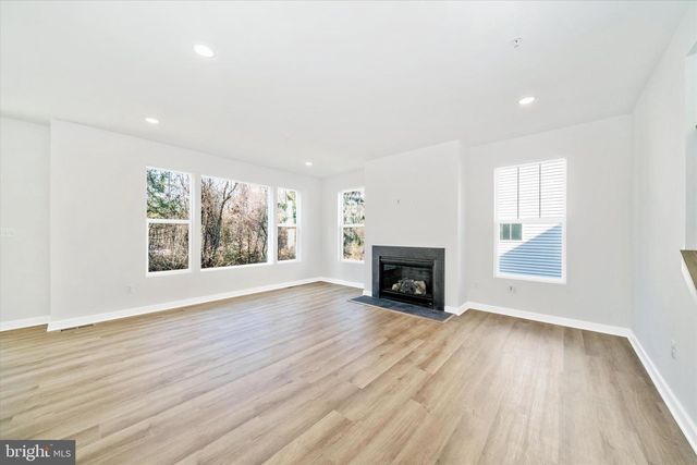 8310 PATIENCE LN, Millersville, MD 21108