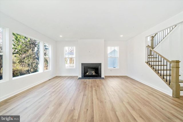 8310 PATIENCE LN, Millersville, MD 21108