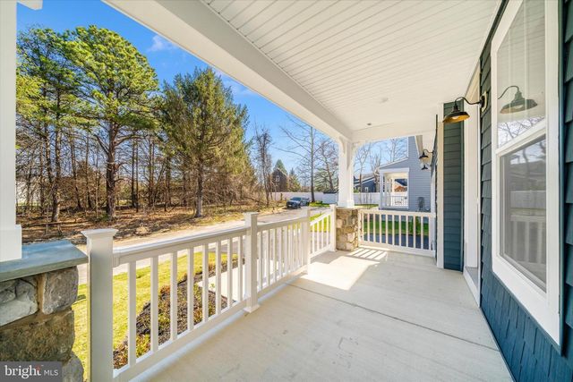 8310 PATIENCE LN, Millersville, MD 21108