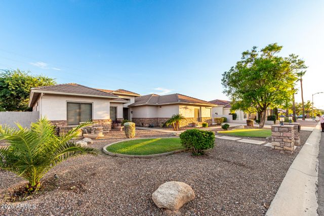 5343 W WHISPERING WIND Drive, Glendale, AZ 85310