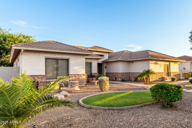 5343 W WHISPERING WIND Drive, Glendale, AZ 85310