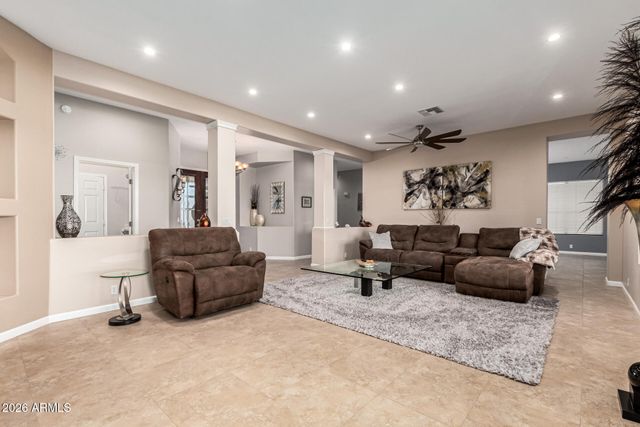 5343 W WHISPERING WIND Drive, Glendale, AZ 85310