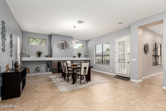 5343 W WHISPERING WIND Drive, Glendale, AZ 85310