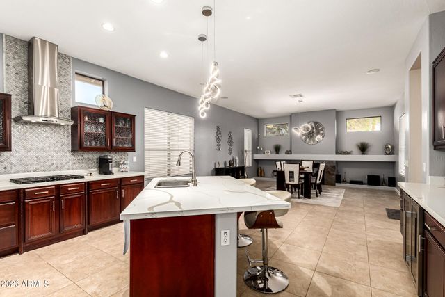 5343 W WHISPERING WIND Drive, Glendale, AZ 85310