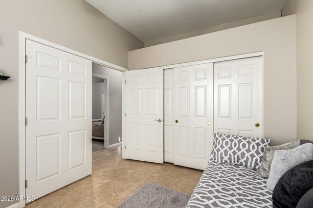 5343 W WHISPERING WIND Drive, Glendale, AZ 85310